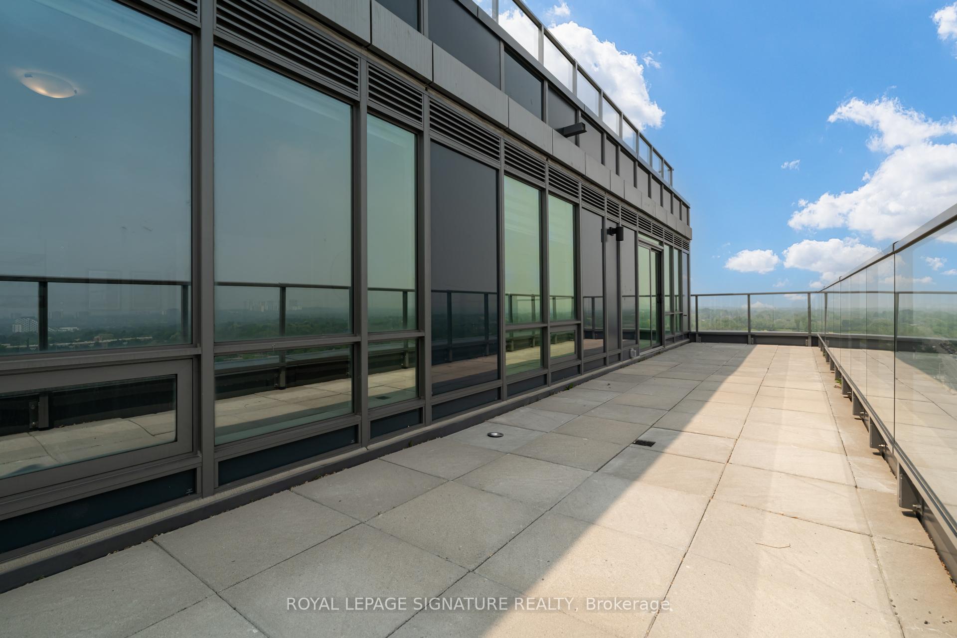 4 Bedrooms Condo at 2 Teagarden, Toronto For sale