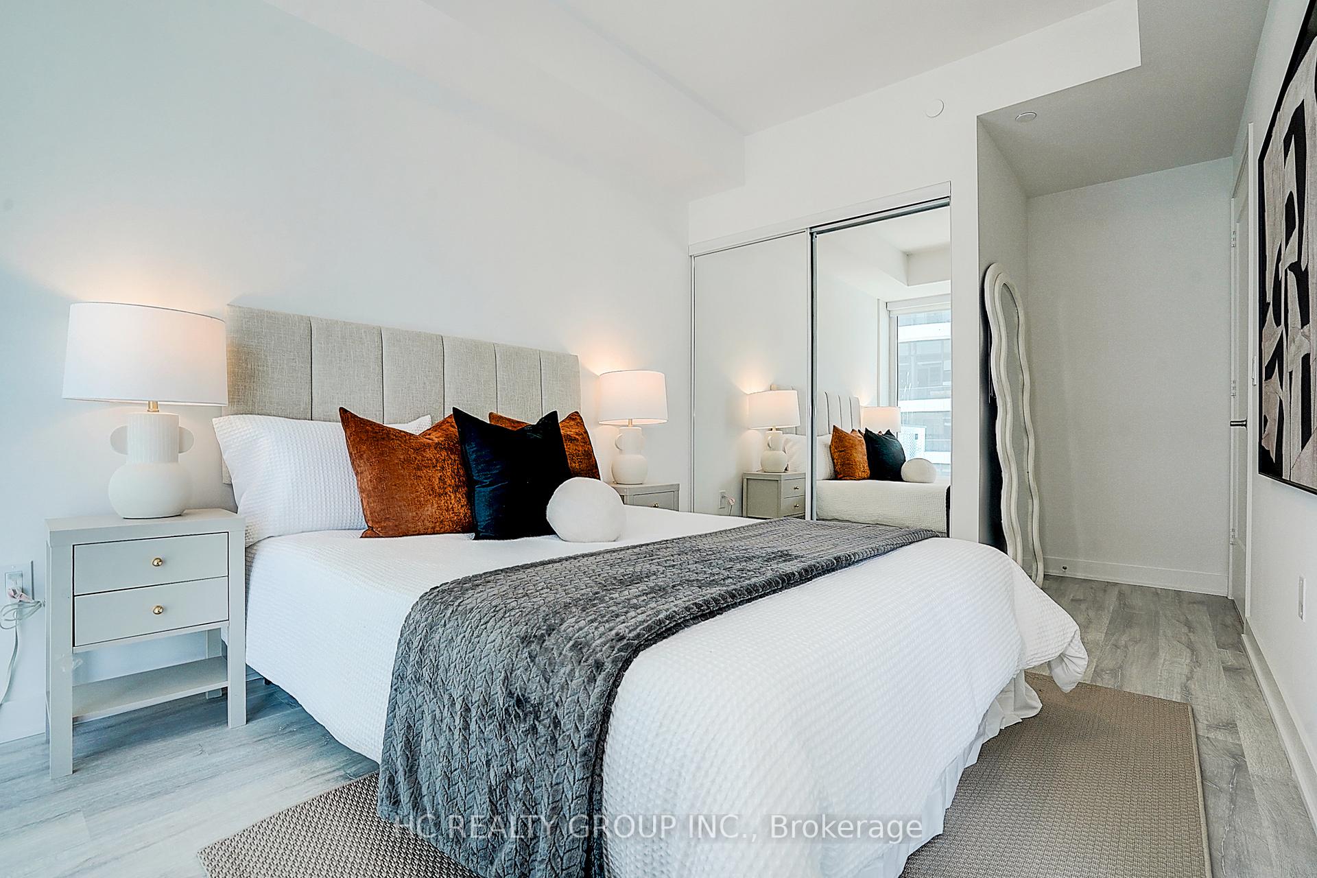 1 Bedroom Condo at 135 Lower Sherbourne, Toronto For sale