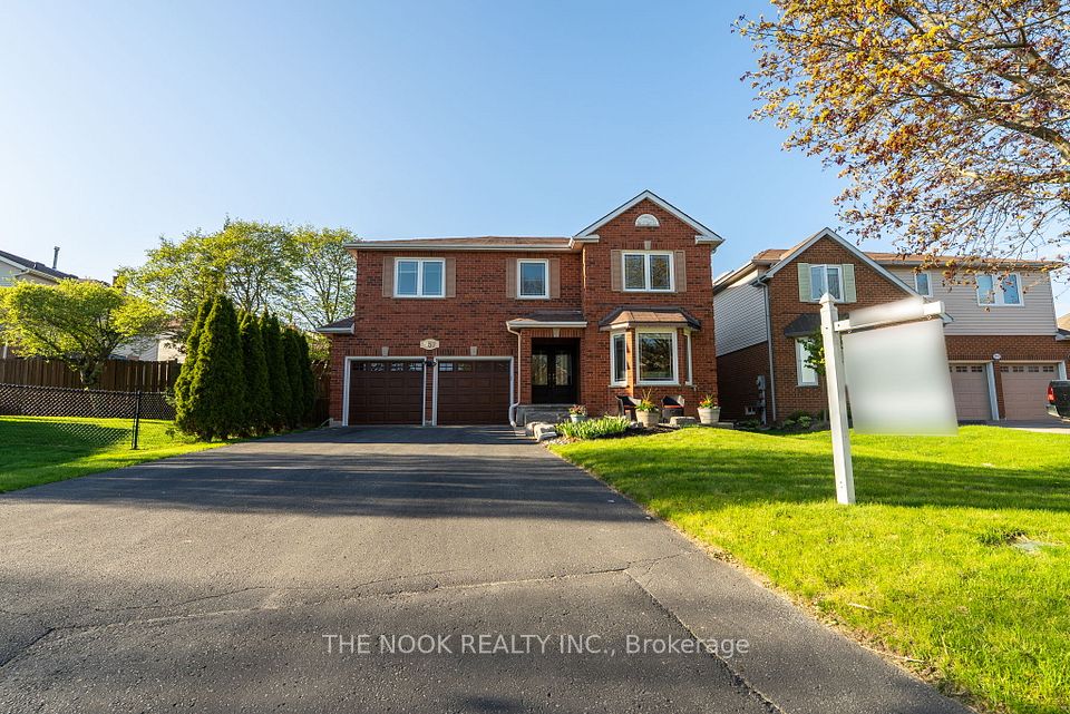 957 Sproule Crescent, Oshawa, ON L1K 2C8