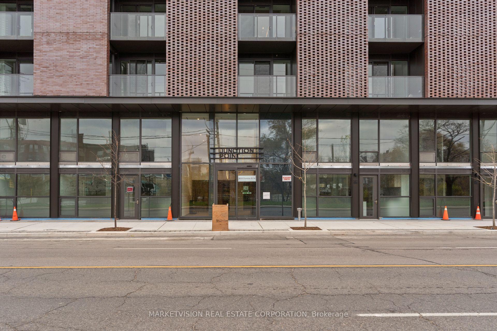 3 Bedrooms Condo at 2625 Dundas,  Toronto For sale