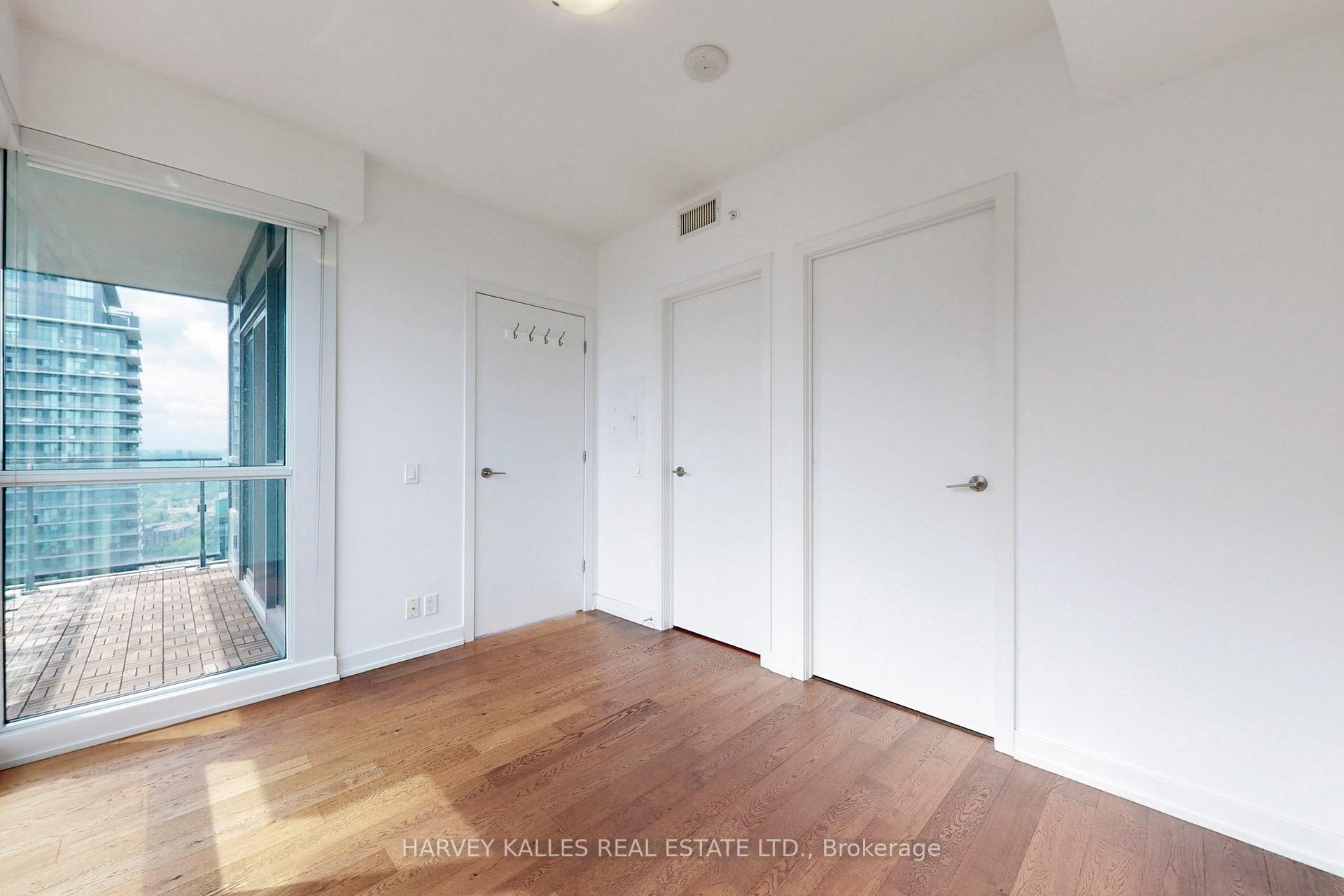 2 Bedrooms Condo at 2200 Lake Shore, Toronto For sale