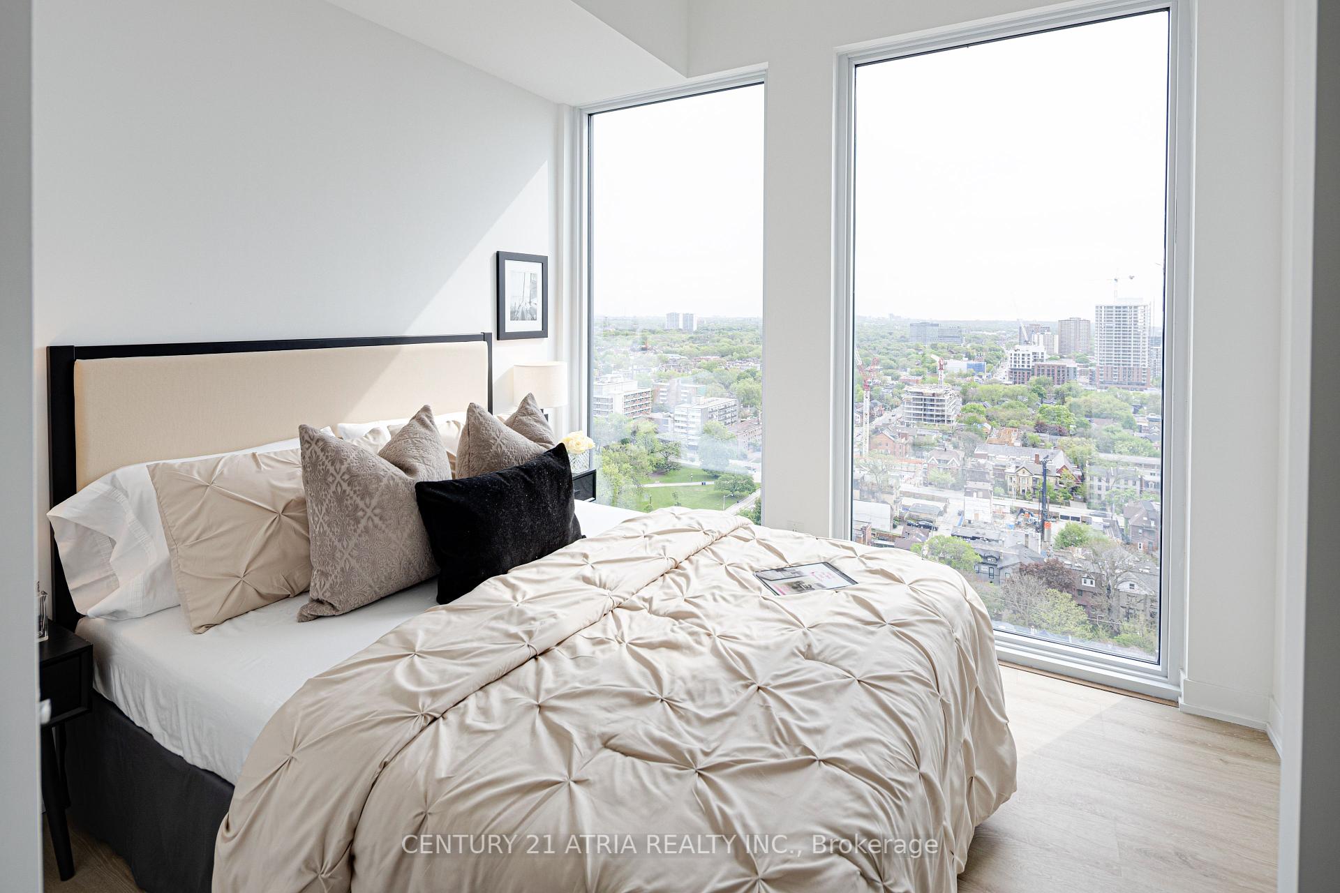 2 Bedrooms Condo at 319 Jarvis, Toronto For sale