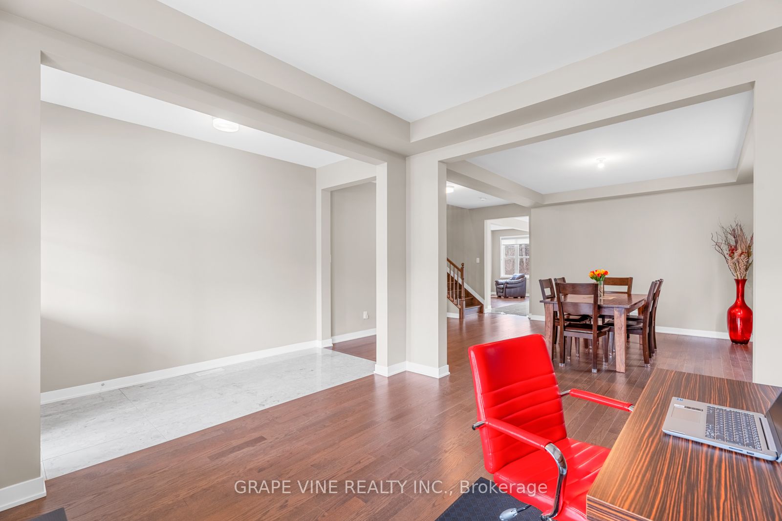 102 Green Ash Avenue, StittsvilleMunsterRichmond, ON K0A 2Z0