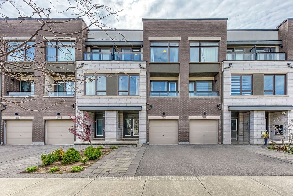 301 Squire