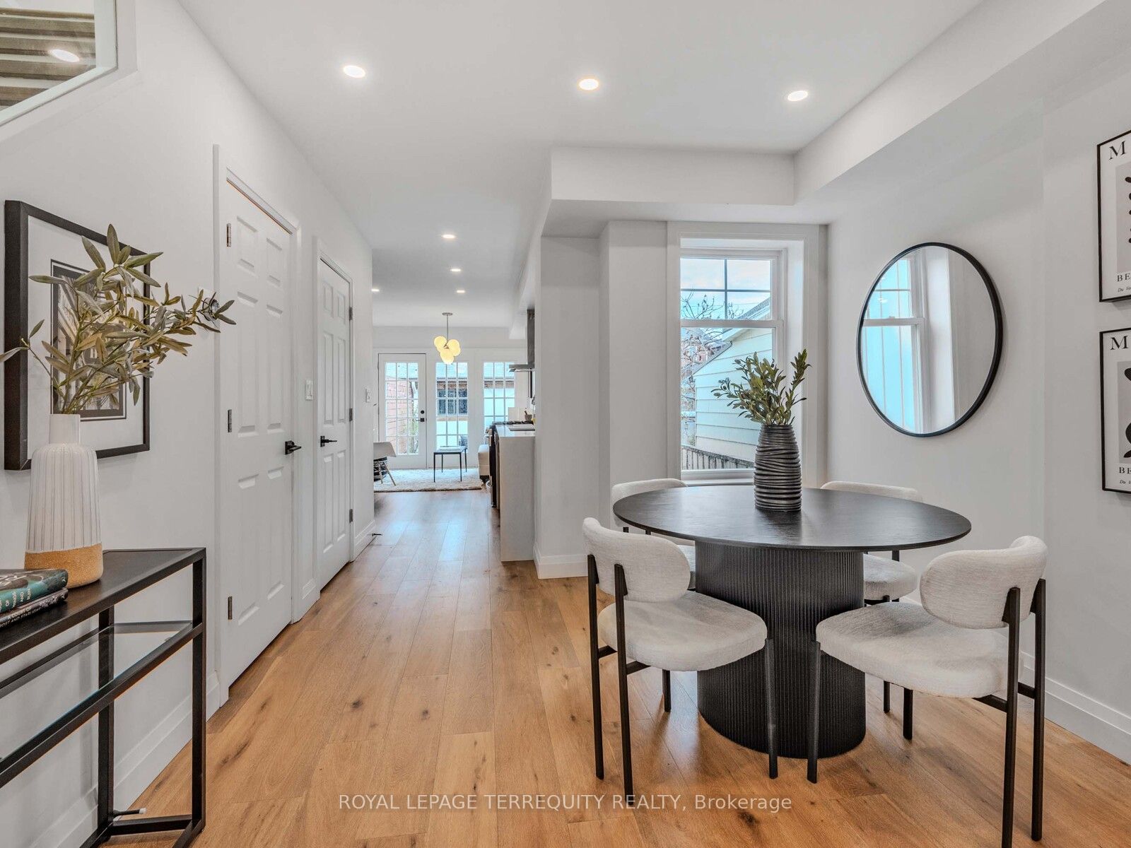 113 Sellers Avenue
