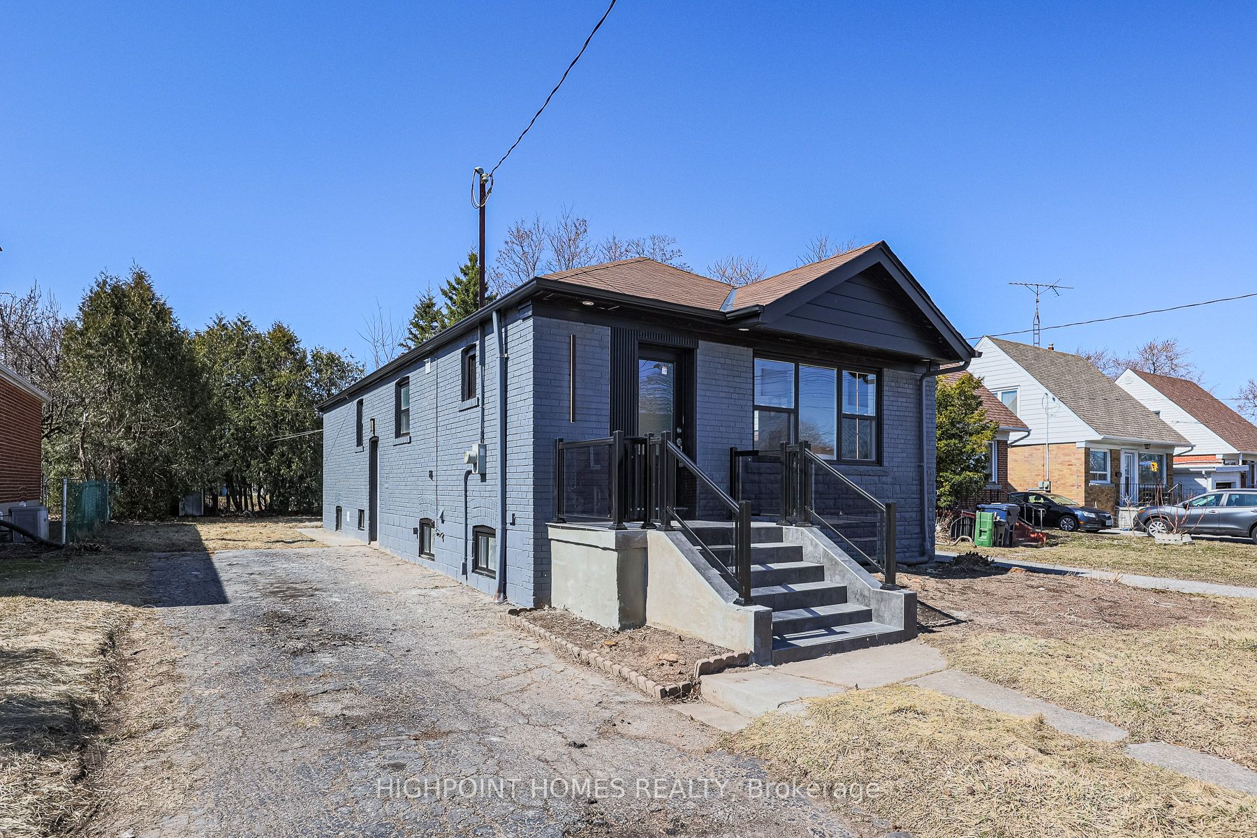 1348 Pharmacy Avenue, Toronto, ON M1R 2J5