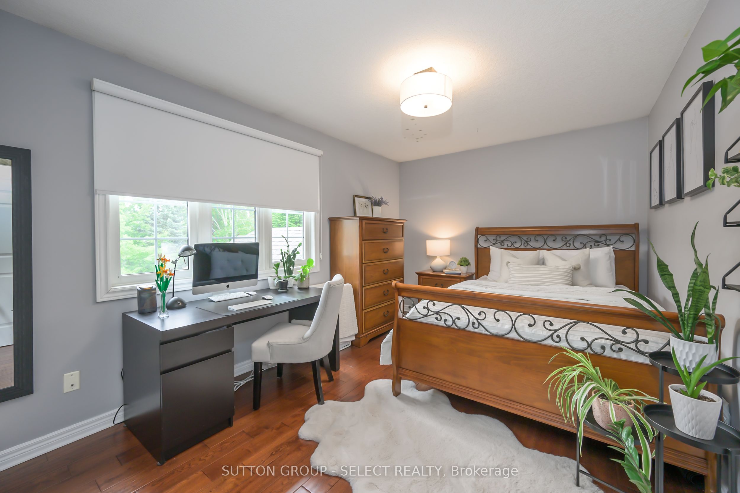 42 Pinebrook Court