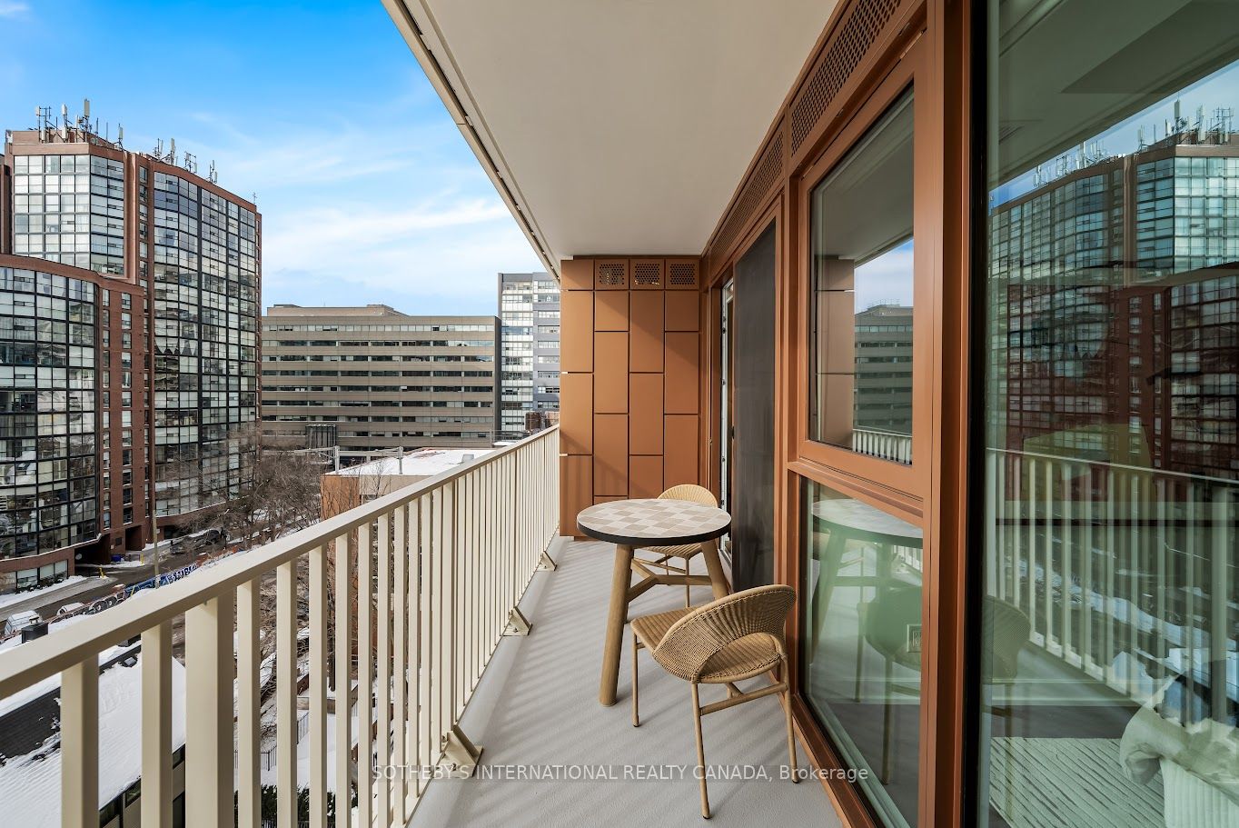 88 Bathurst Street, #622