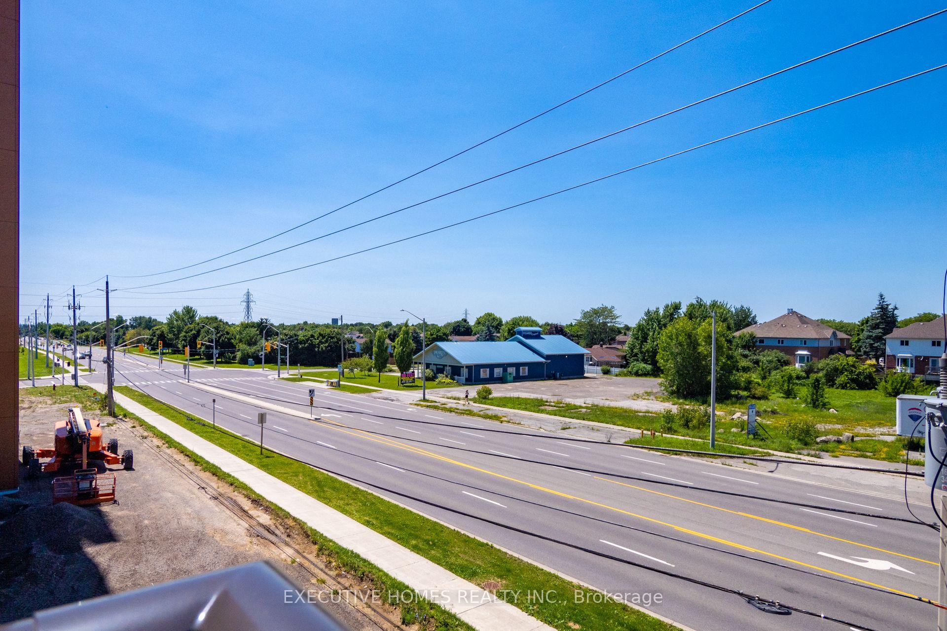 2 Bedrooms Condo at 450 Dundas, Hamilton For sale
