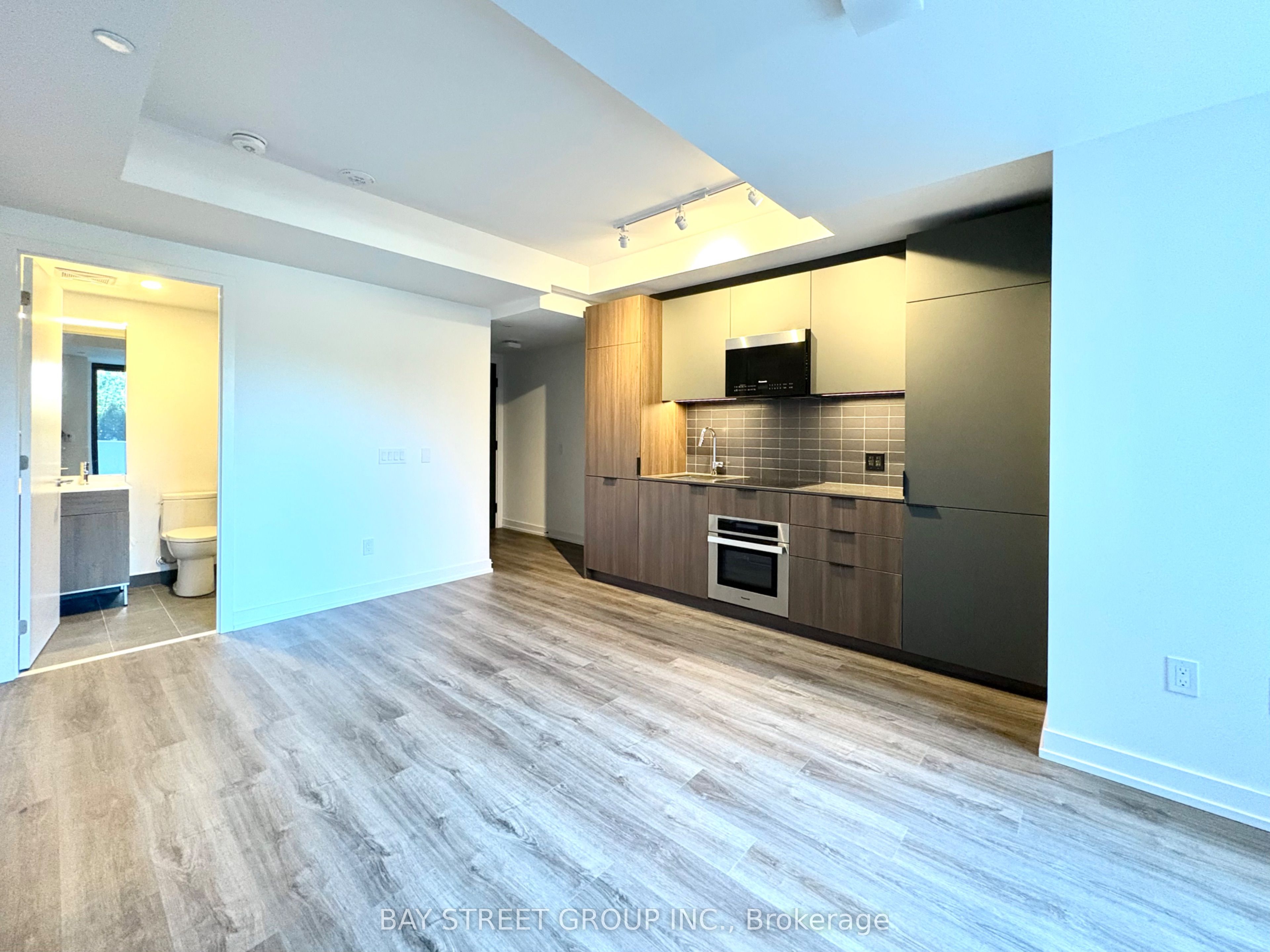 28 Eastern Avenue, #245