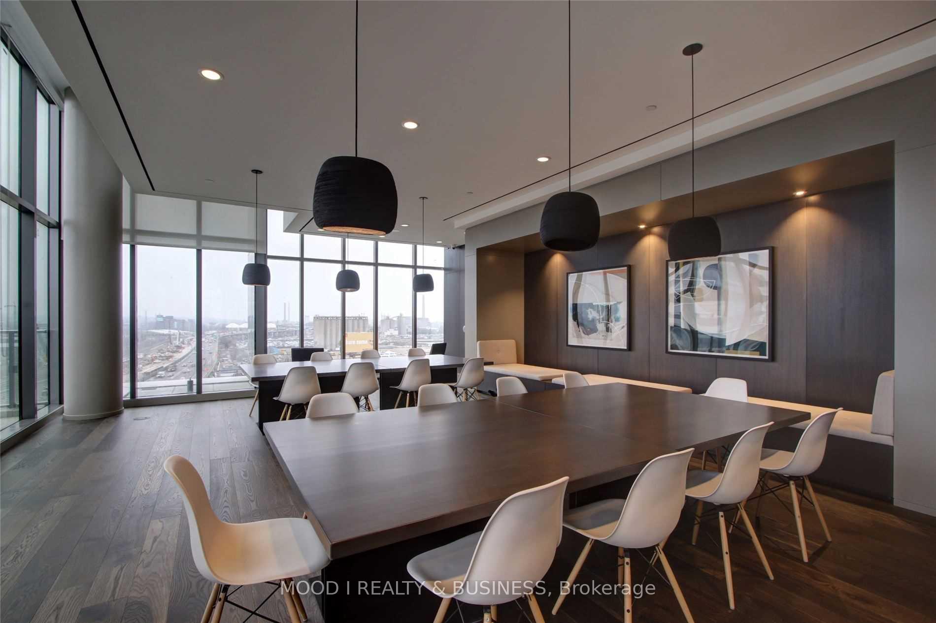 3 Bedrooms Condo at 12 Bonnycastle, Toronto For sale