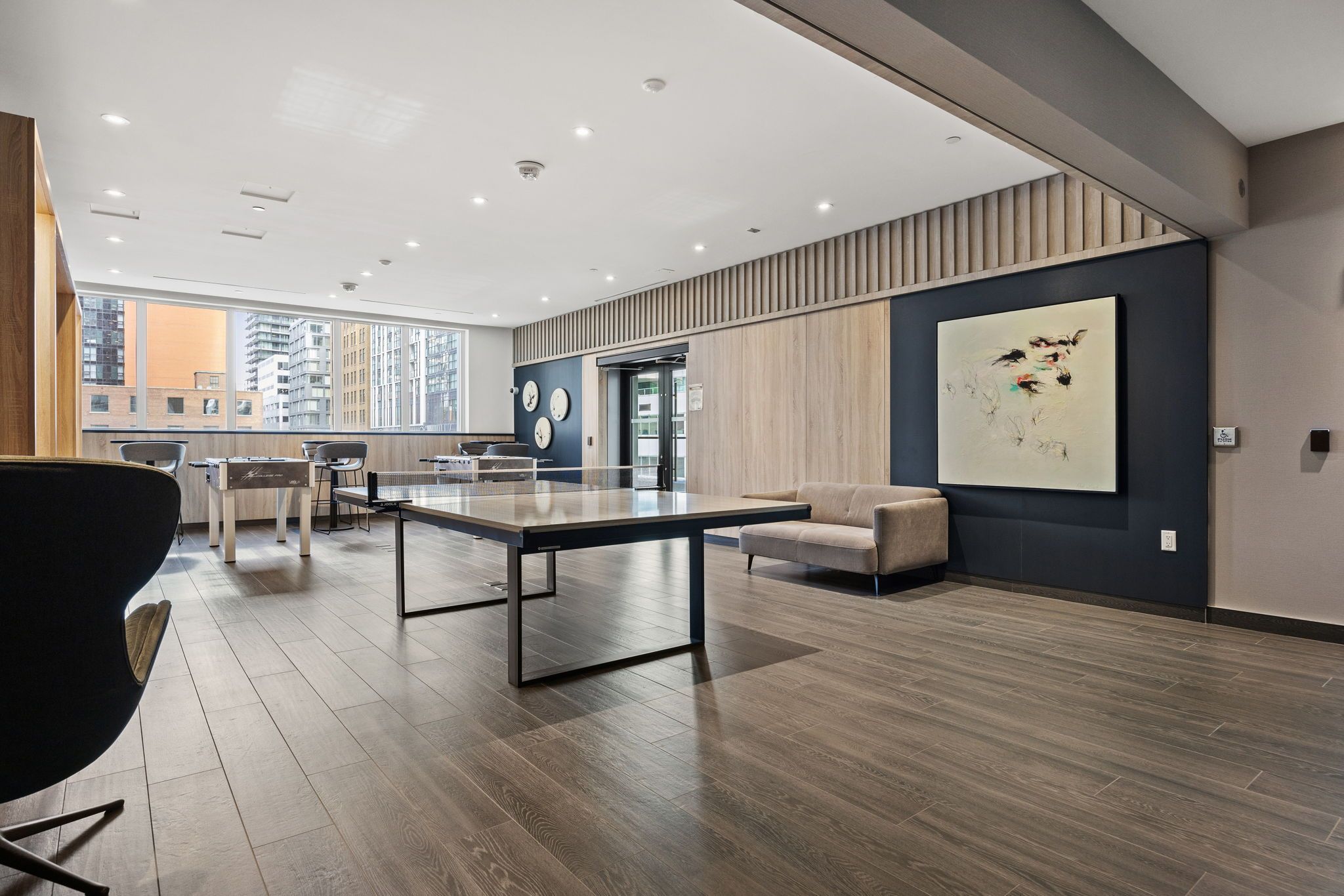 357 King Street W 3507