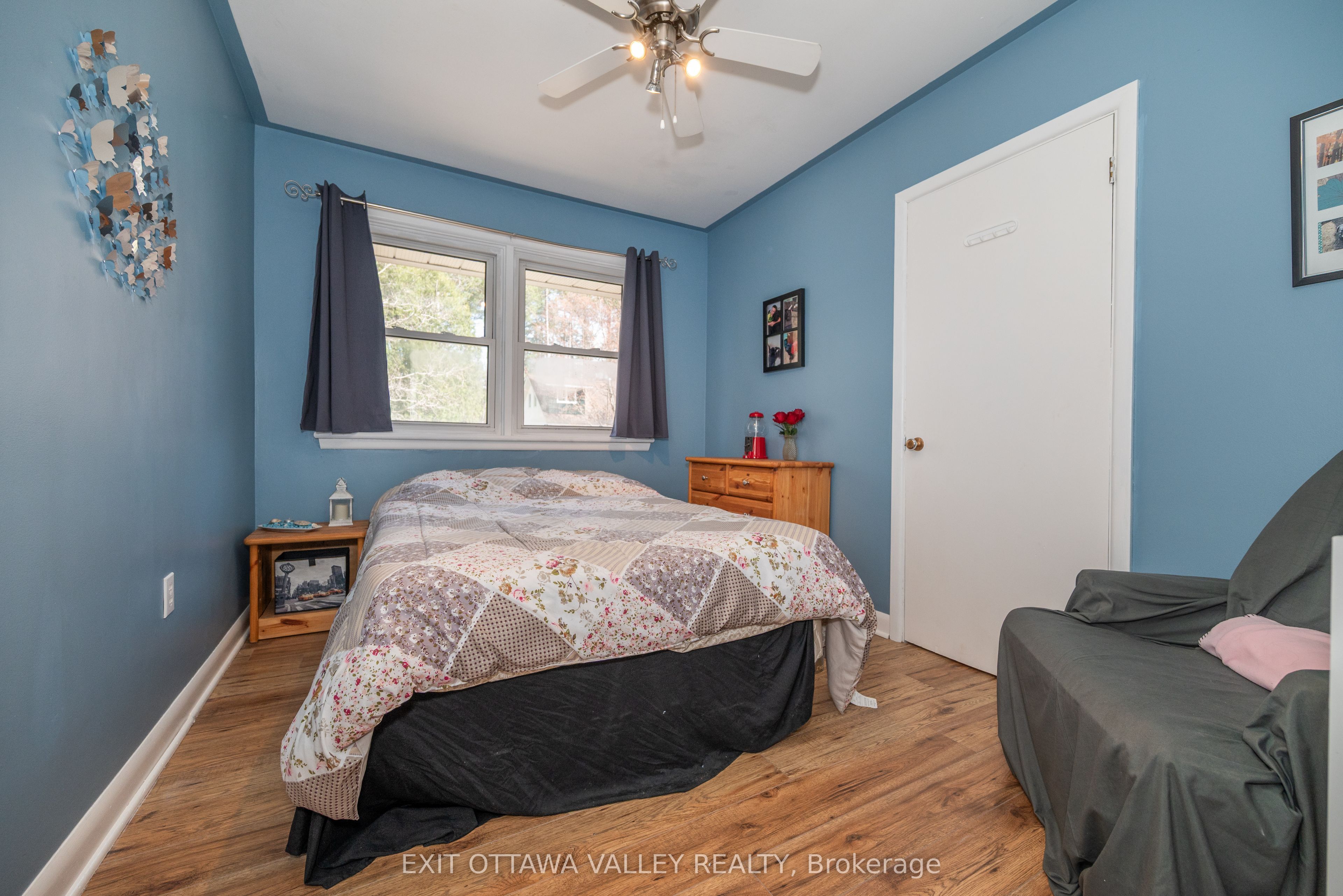 35.5 Faraday Crescent, Deep River, ON K0J 1P0