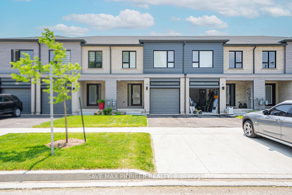 79 Queensbrook