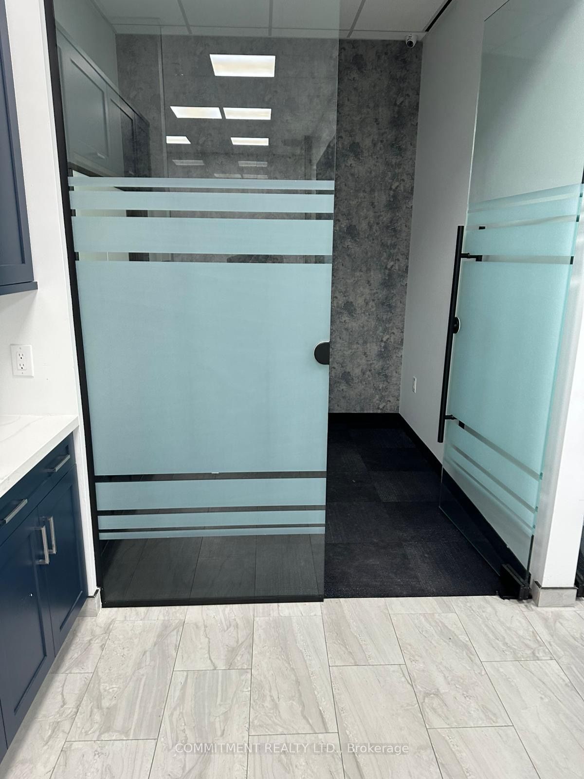 218 Export Boulevard, #108