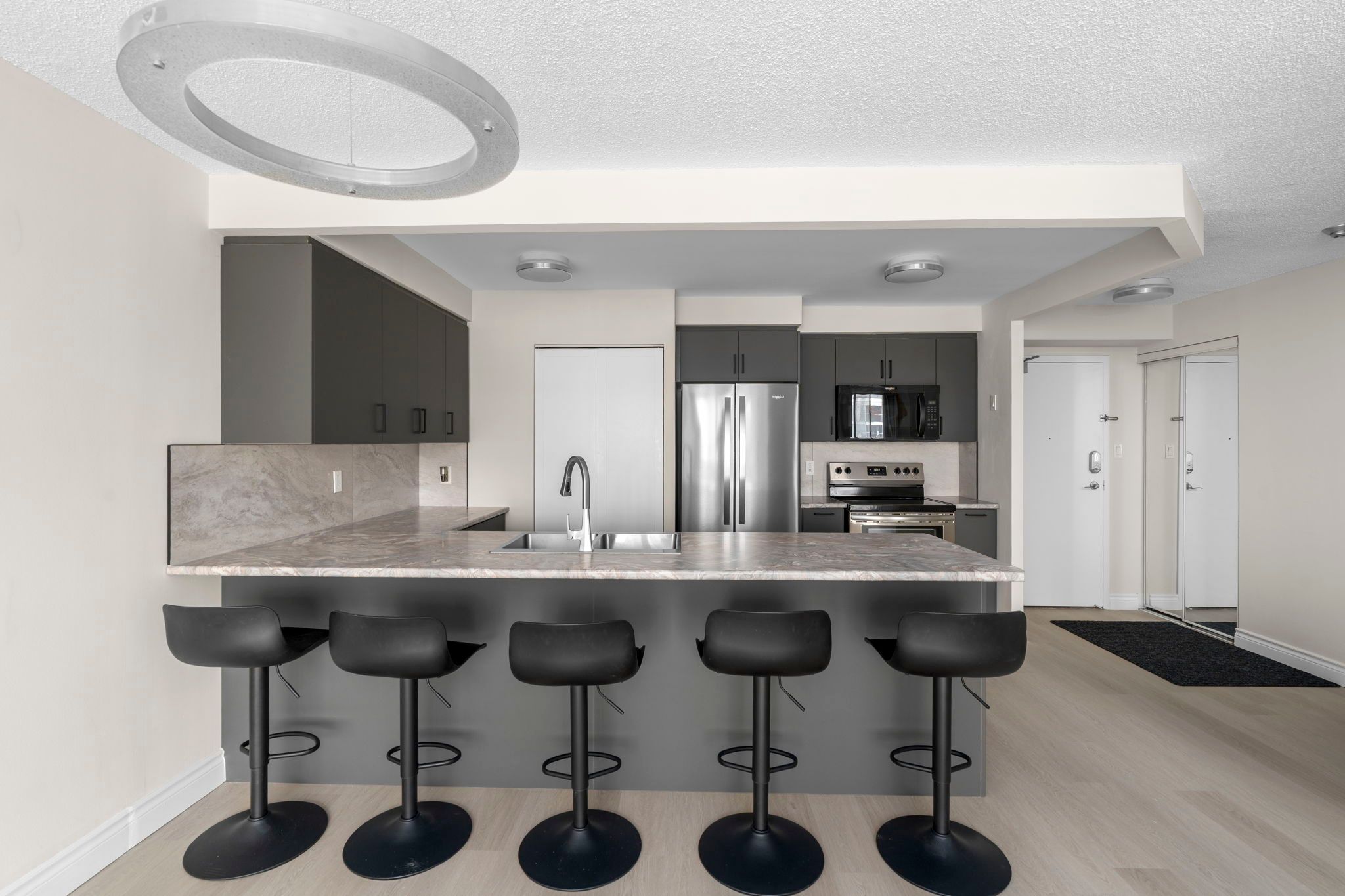 633 Bay Street 2401