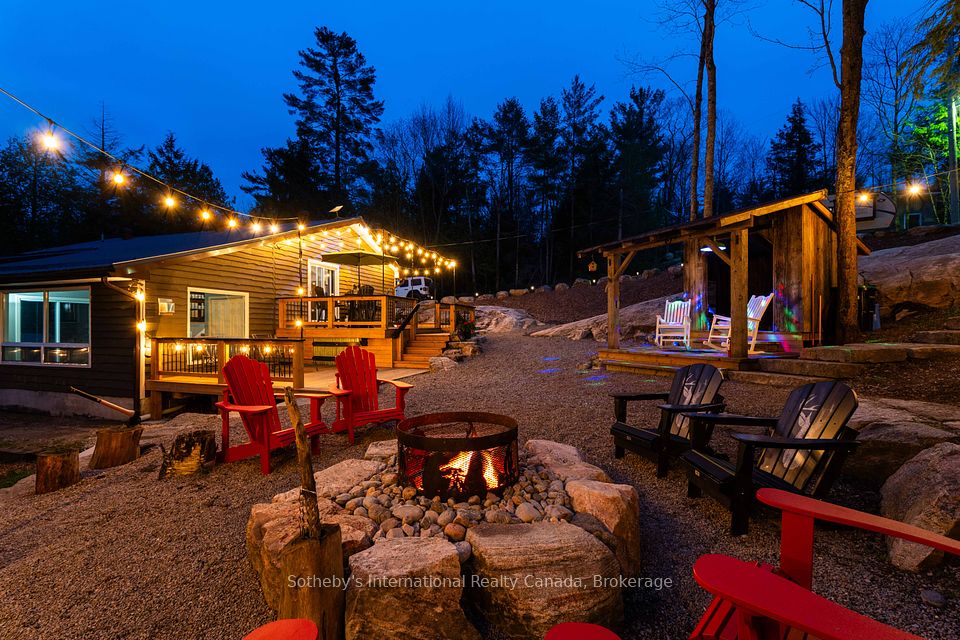 5270 Dean Trail, Severn, ON L0K 2B0