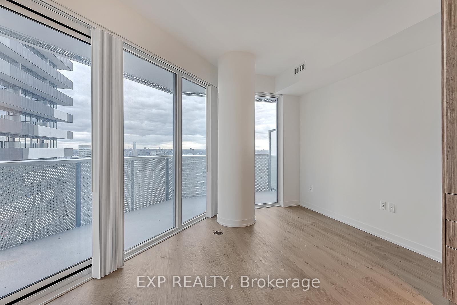 1 Bedroom Condo at 138 Downes, Toronto For sale