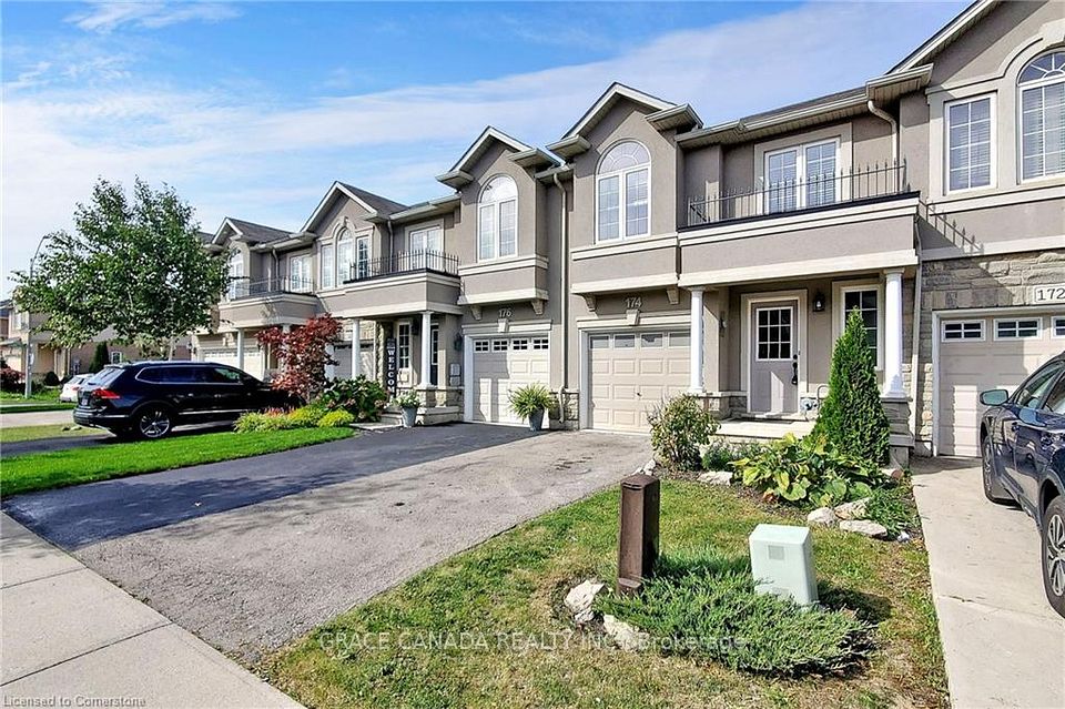 174 Penny Lane, Hamilton, ON L8J 2V7