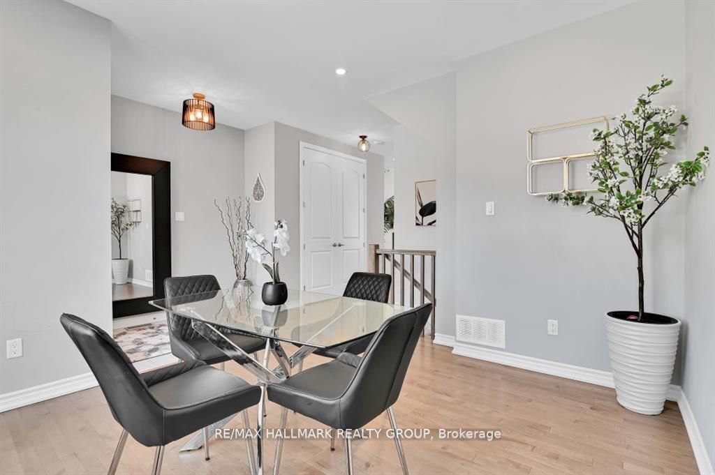 34 Coppermine Street, Barrhaven, ON K2J 6P7