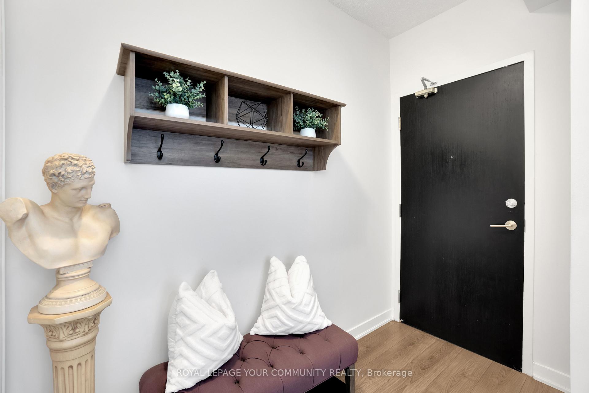 2 Bedrooms Condo at 775 King, Toronto For sale