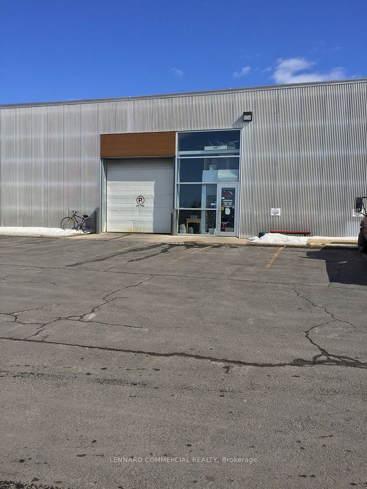 1084 Kenaston