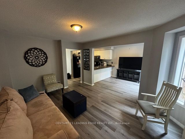 497 NOTTINGHAM Crescent