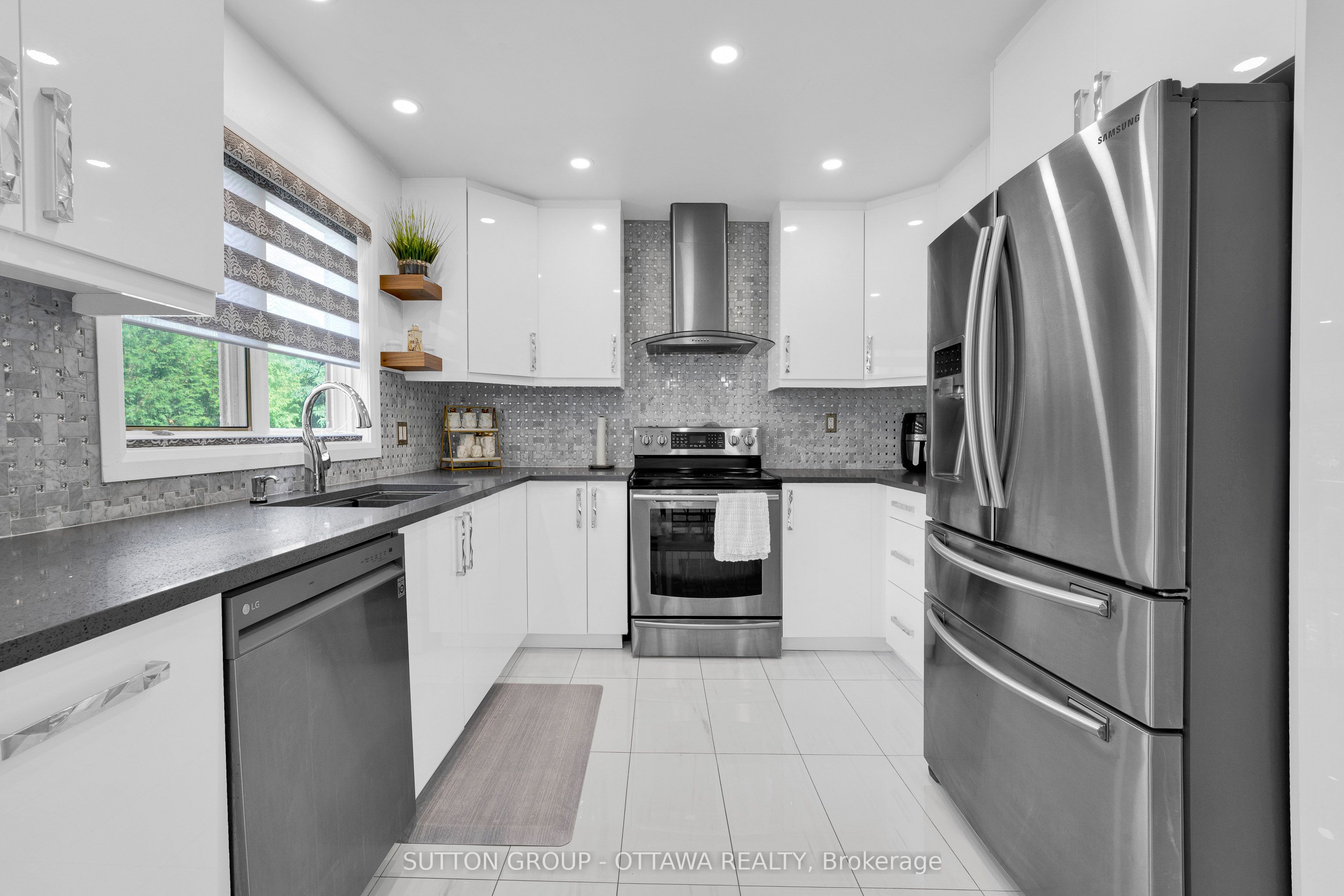 2163 Johnston Road