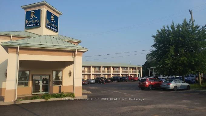 650 King Street, Gananoque, ON K7G 1H3
