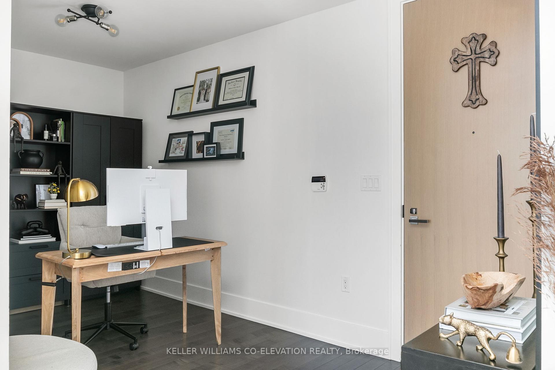 2 Bedrooms Condo at 39 Queens, Toronto For sale