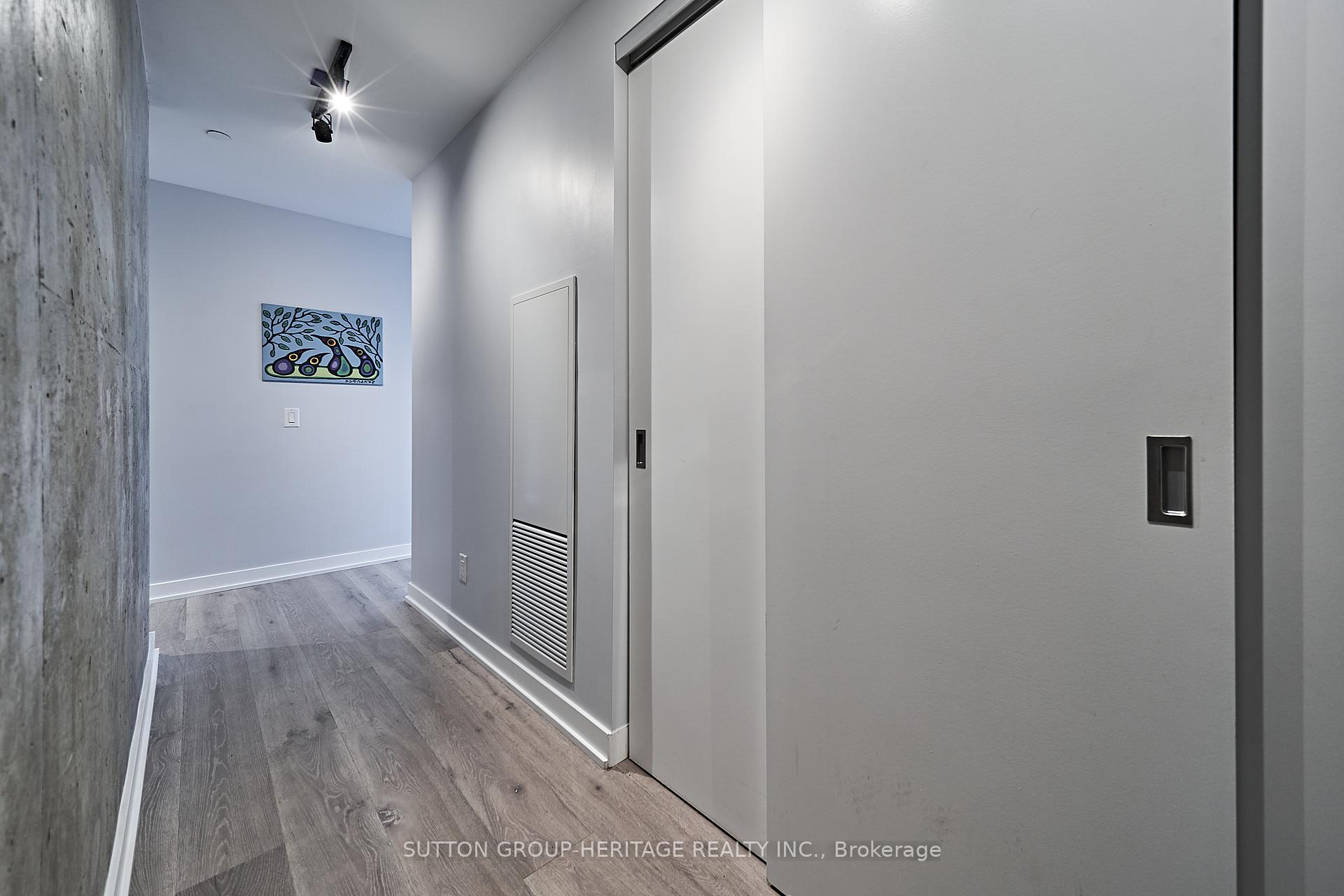 3 Bedrooms Condo at 55 Ontario,  Toronto For sale