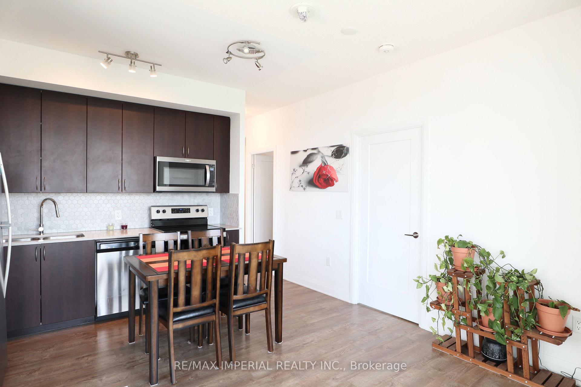 2 Bedrooms Condo at 3220 Sheppard, Toronto For sale