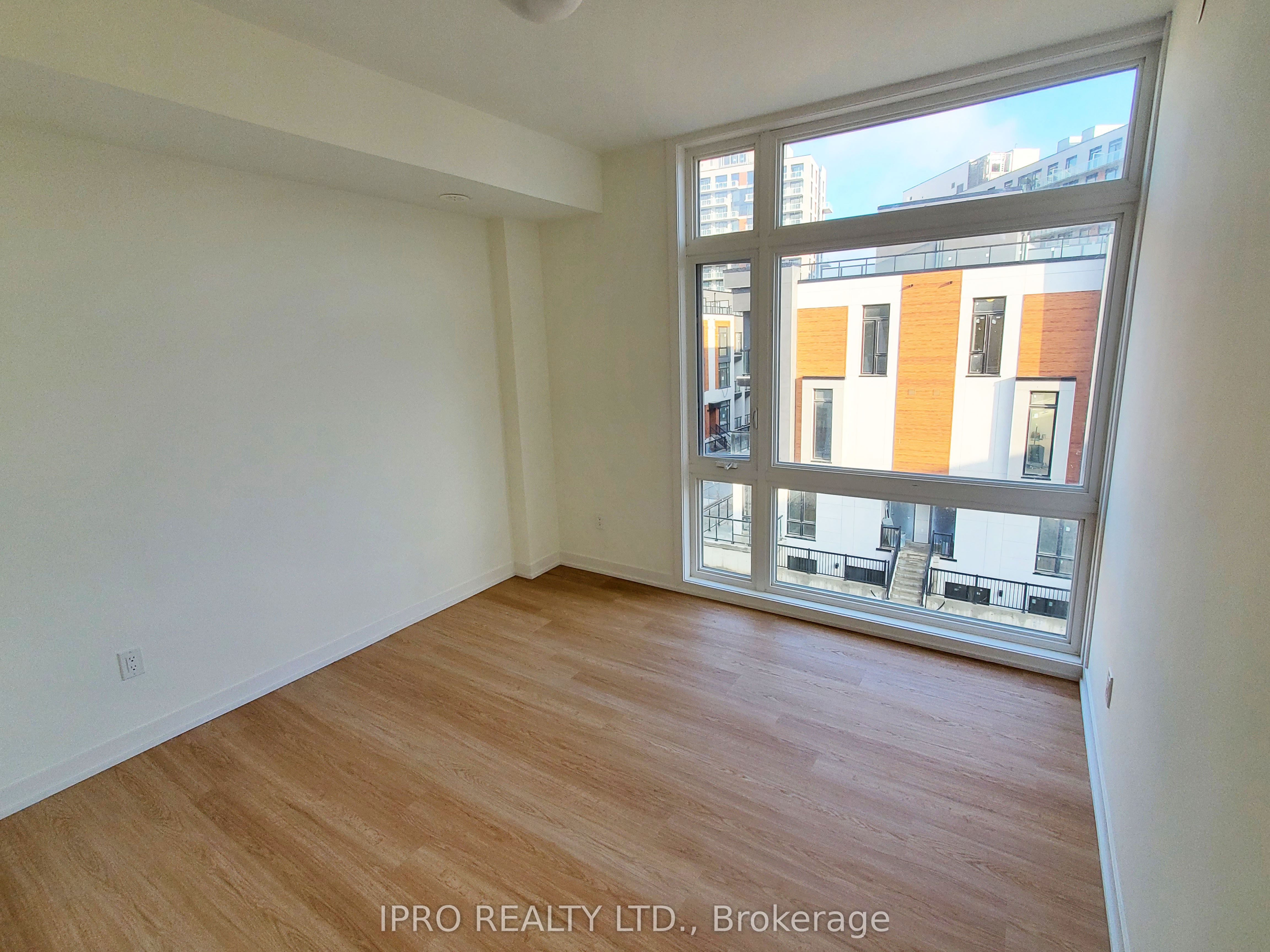 15 David Eyer Road, #1411