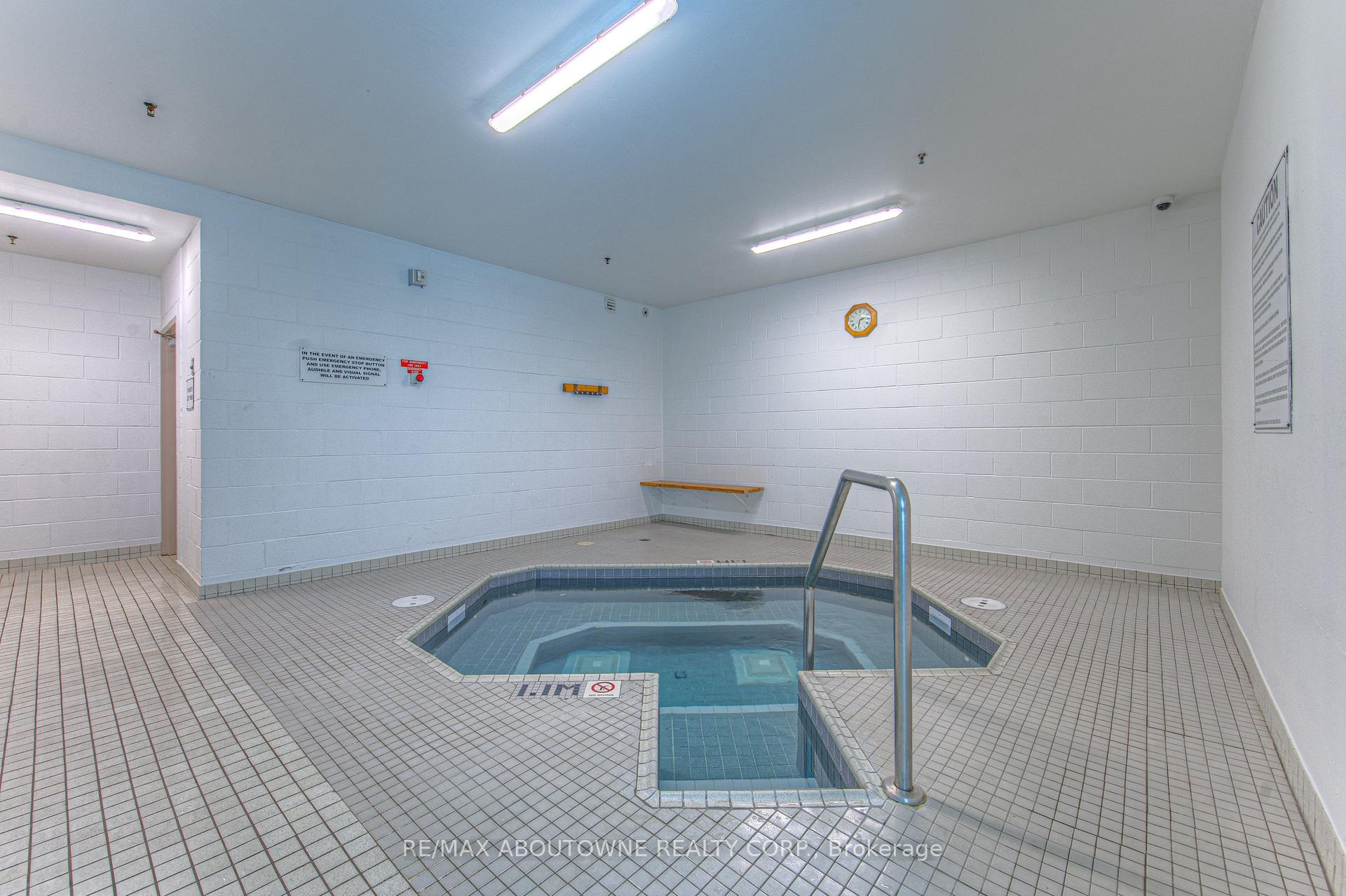 1 Bedroom Condo at 5090 Pinedale, Burlington For sale