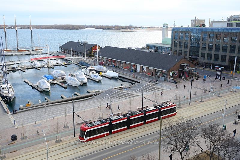 1 Bedroom Condo at 230 Queens Quay,  Toronto For sale
