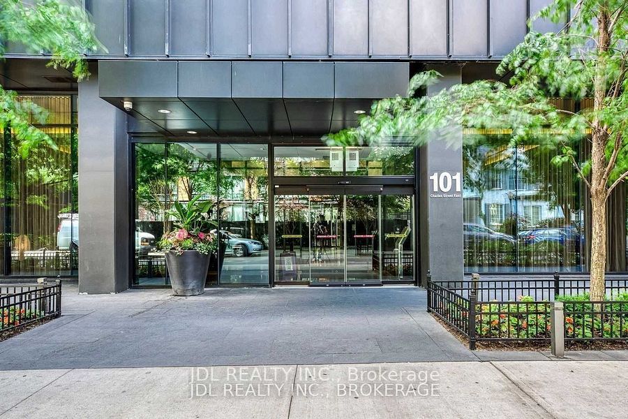 101 Charles