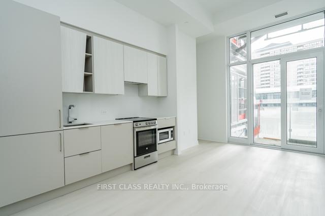 2 Bedrooms Condo at 3900 Confederation, Mississauga For sale