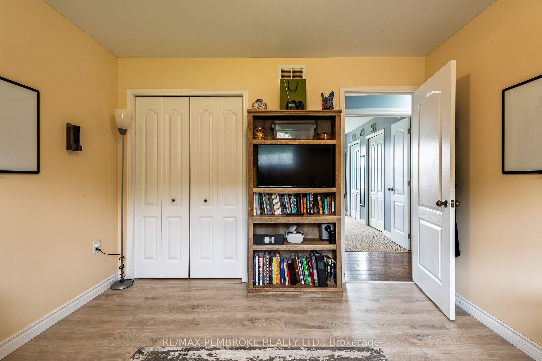 1002 Riverstone Trail