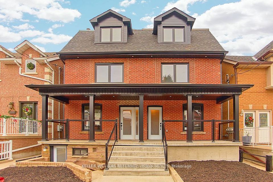 911 Dovercourt