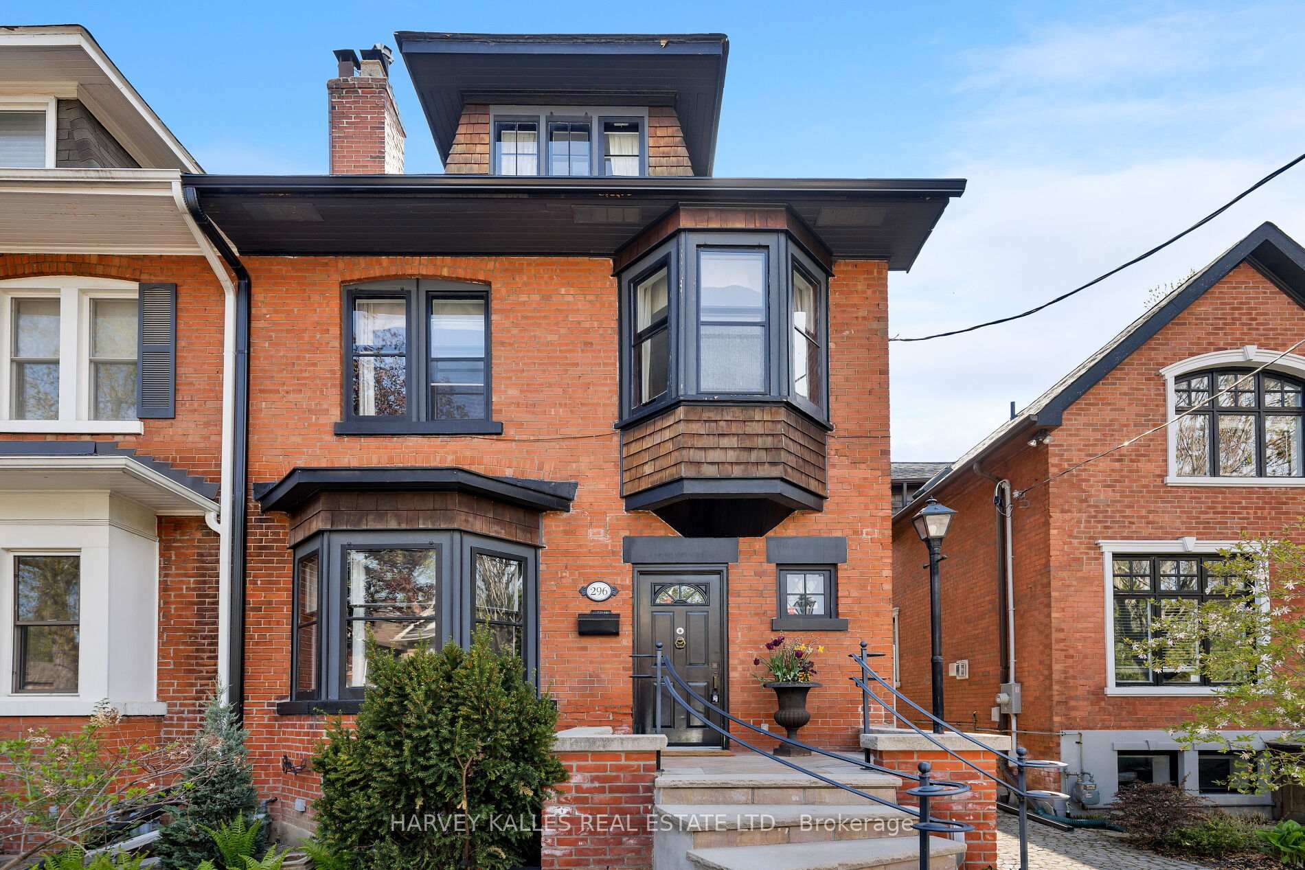 296 Glen Road