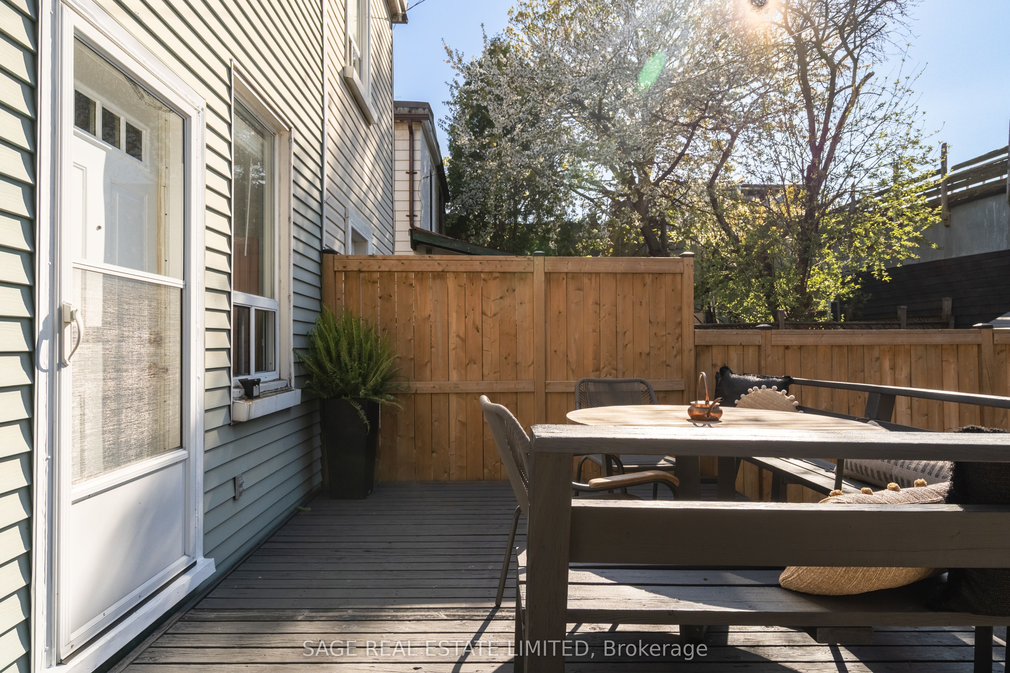 91 Seaforth Avenue