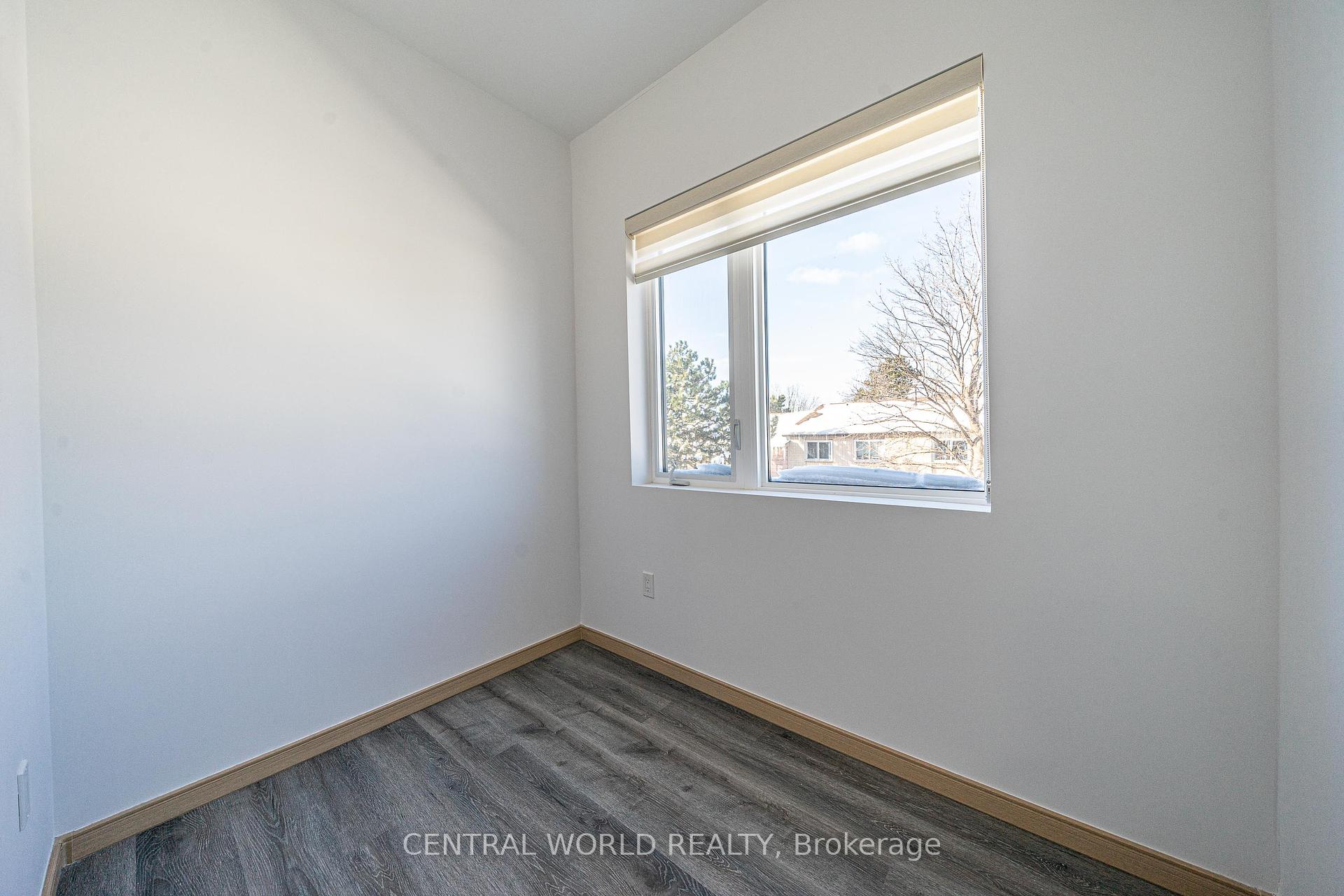 2 Bedrooms Condo at 50 Morecambe, Toronto For sale