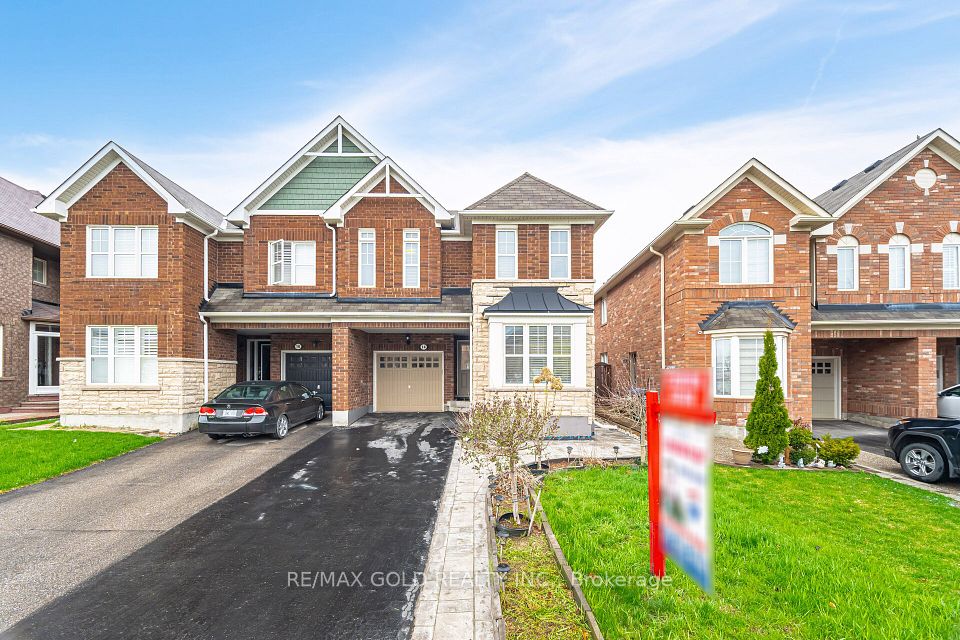 14 Apple Valley