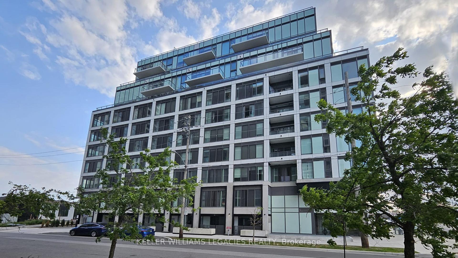 3 Bedrooms Condo at 1195 The Queens, Toronto For sale