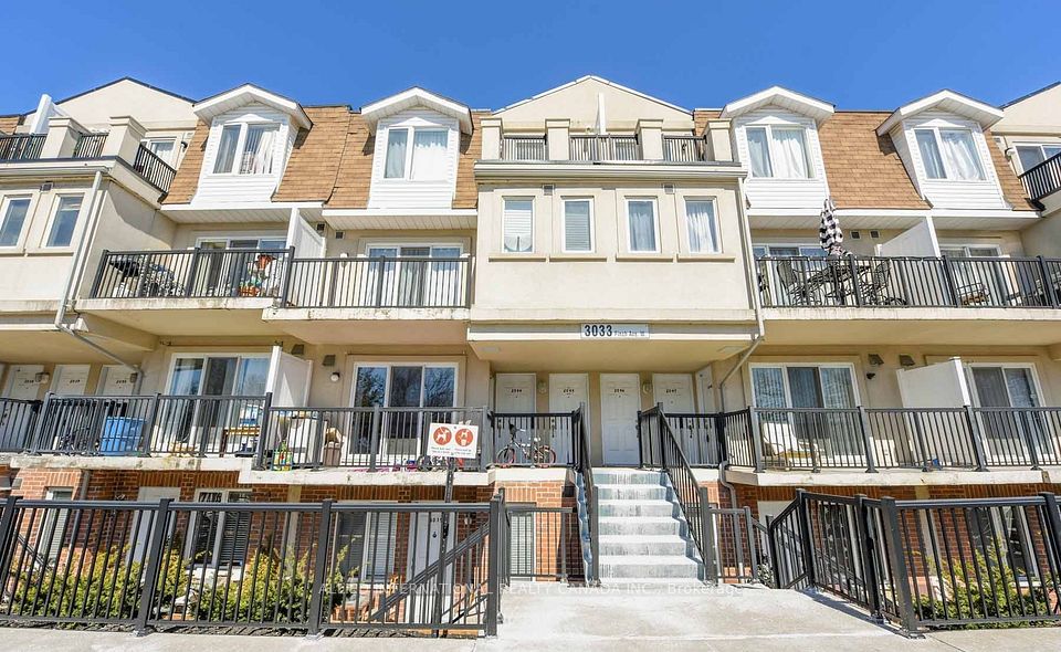 #2045 - 3033 Finch Avenue, Toronto, ON M9M 0A3