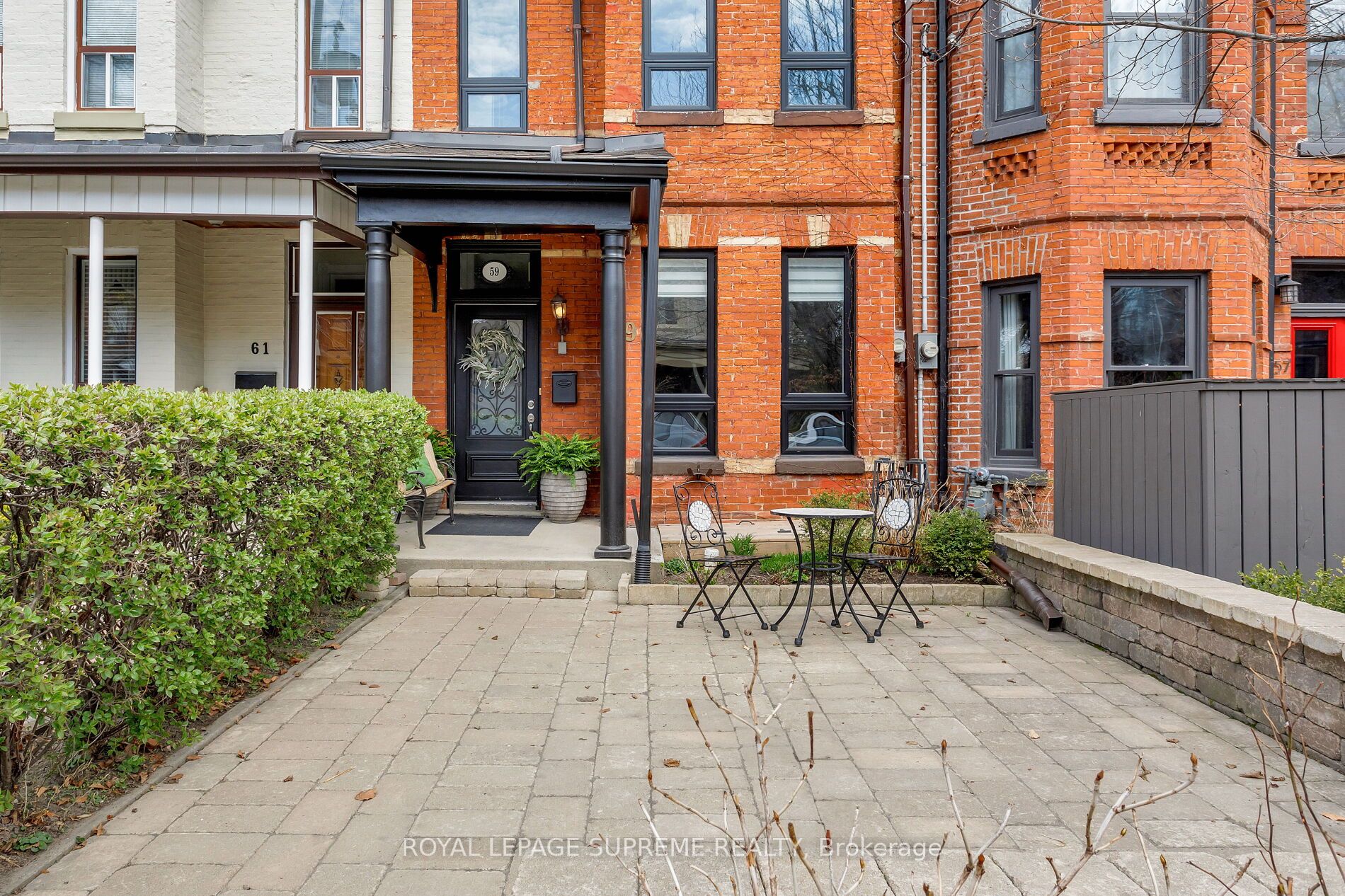 59 Beaconsfield Avenue