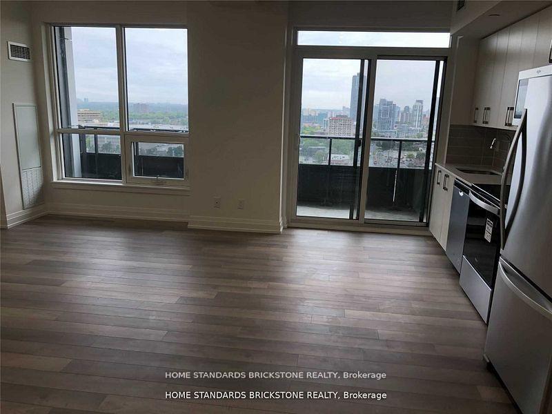 4 Bedrooms Condo at 3121 sheppard, Toronto For sale