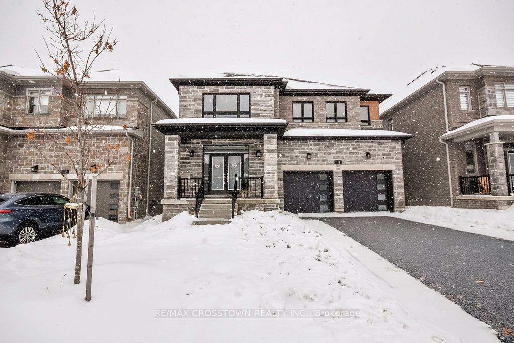 119 Franklin Trail, Barrie, ON L9J 0B1