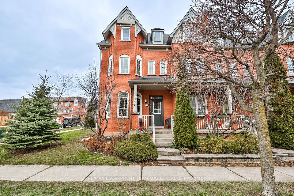 Property at 199 Roxton Road, Oakville, ON L6H 6M9
