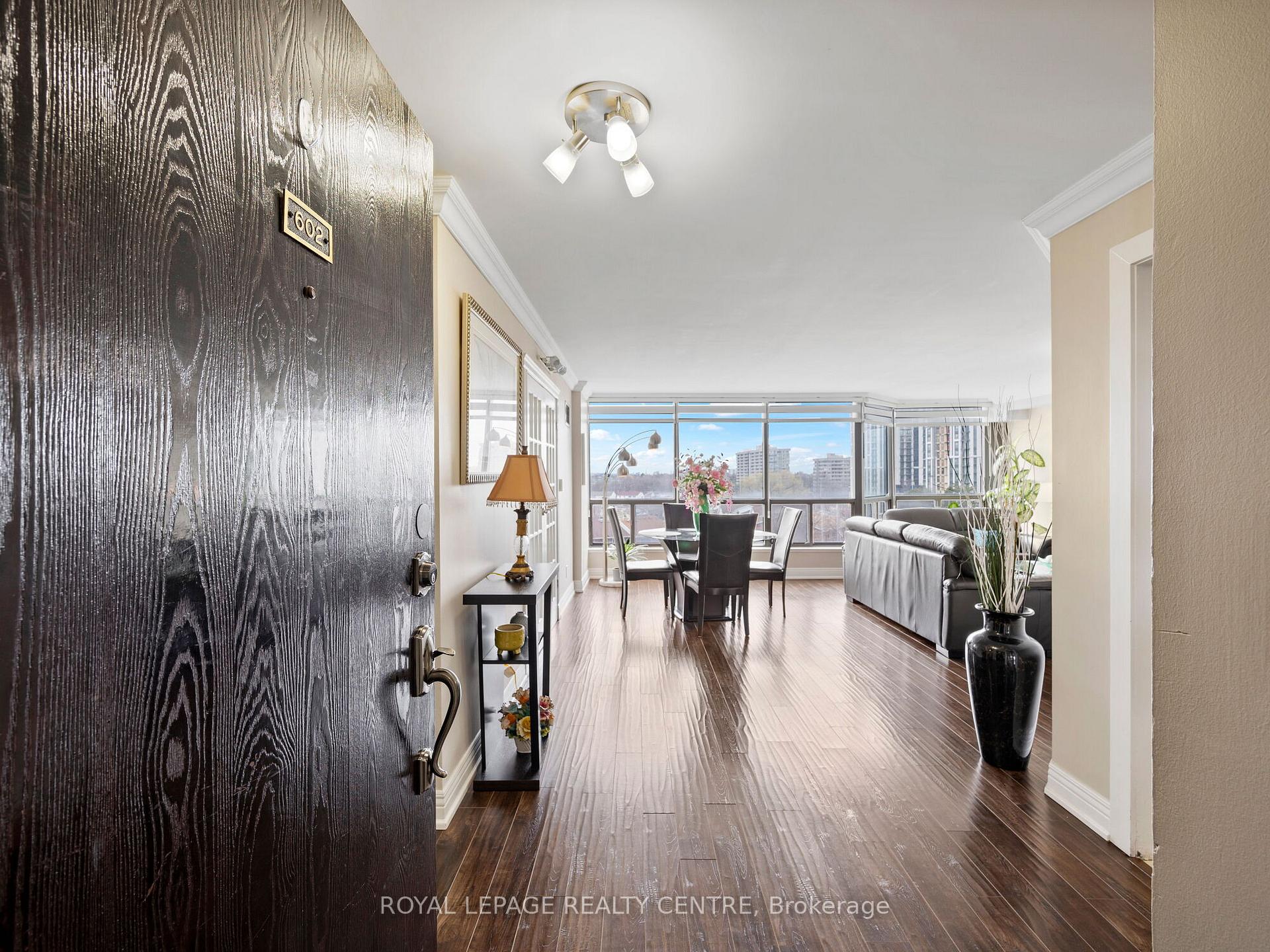 #602 – 200 Robert Speck Parkway, Mississauga, ON L4Z 1S3